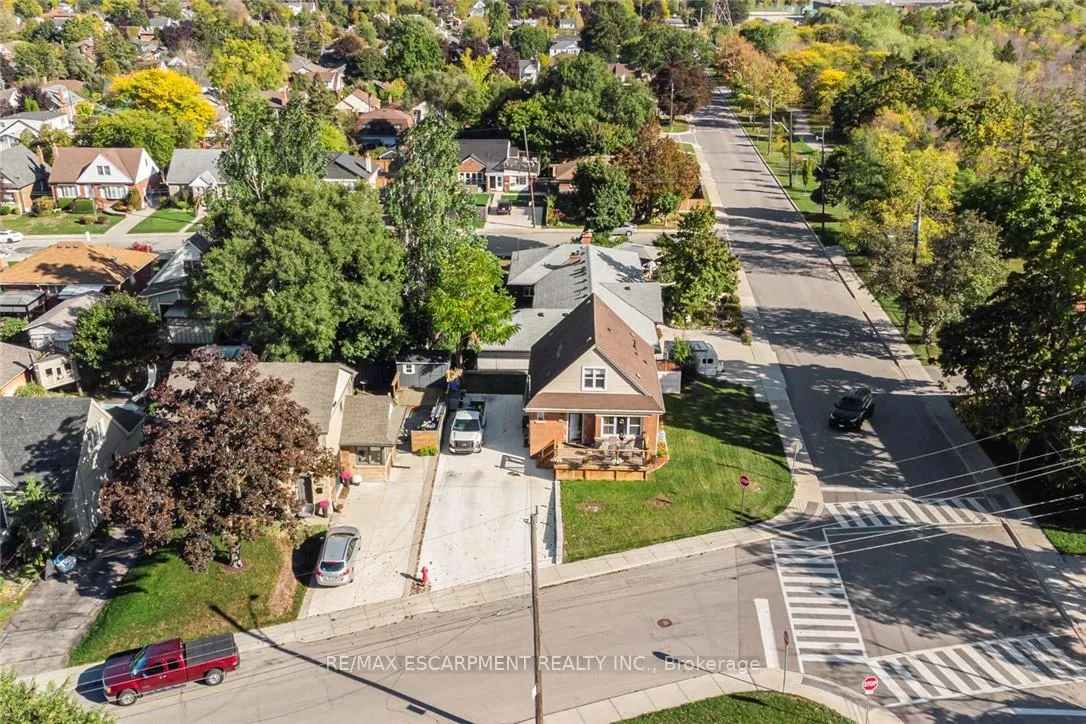 Photo 3 of 199 Kimberly Drive, Hamilton, Rosedale — HOMEH