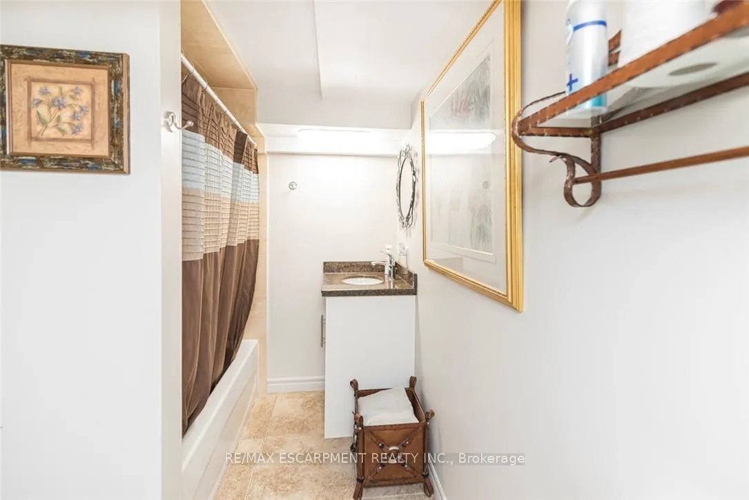 Photo 39 of 199 Kimberly Drive, Hamilton, Rosedale — HOMEH