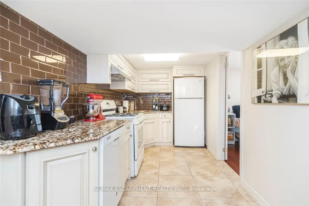 Photo 36 of 199 Kimberly Drive, Hamilton, Rosedale — HOMEH