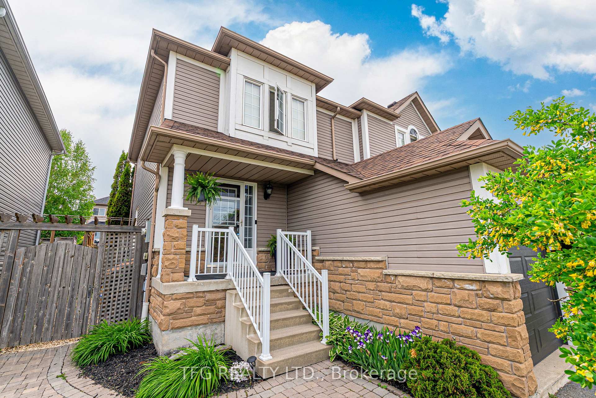 Photo 2 of 1632 Green Road, Clarington, Bowmanville — HOMEH
