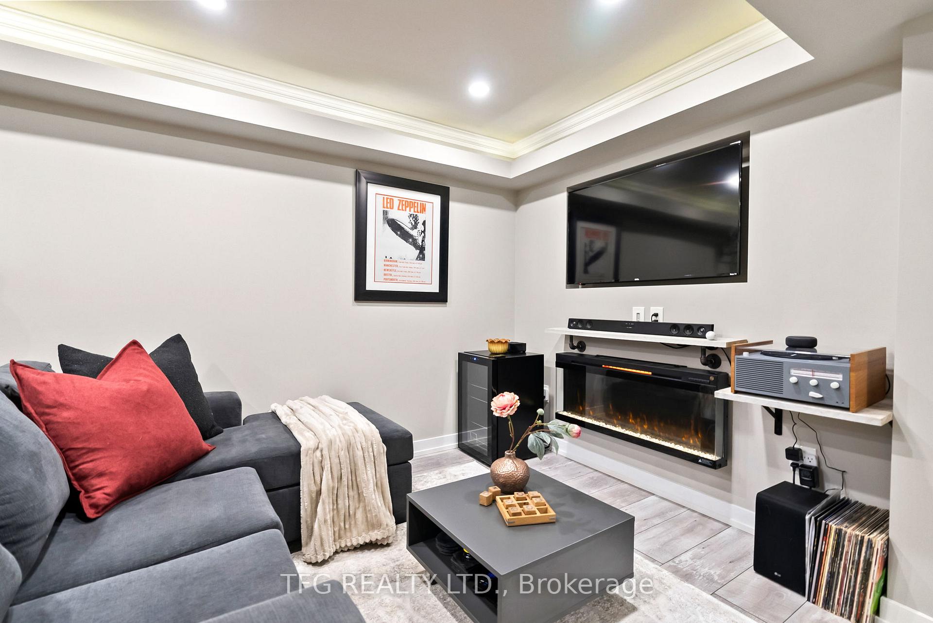 Photo 23 of 1632 Green Road, Clarington, Bowmanville — HOMEH