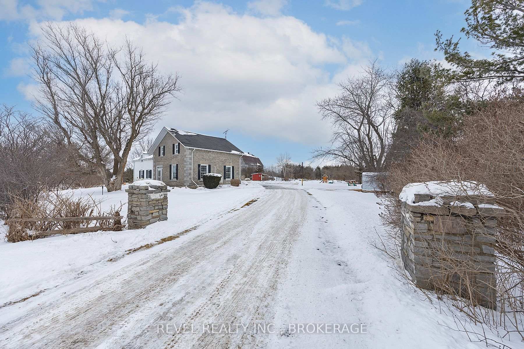 Photo 2 of 2964 Highway 38, Frontenac, Frontenac South — HOMEH
