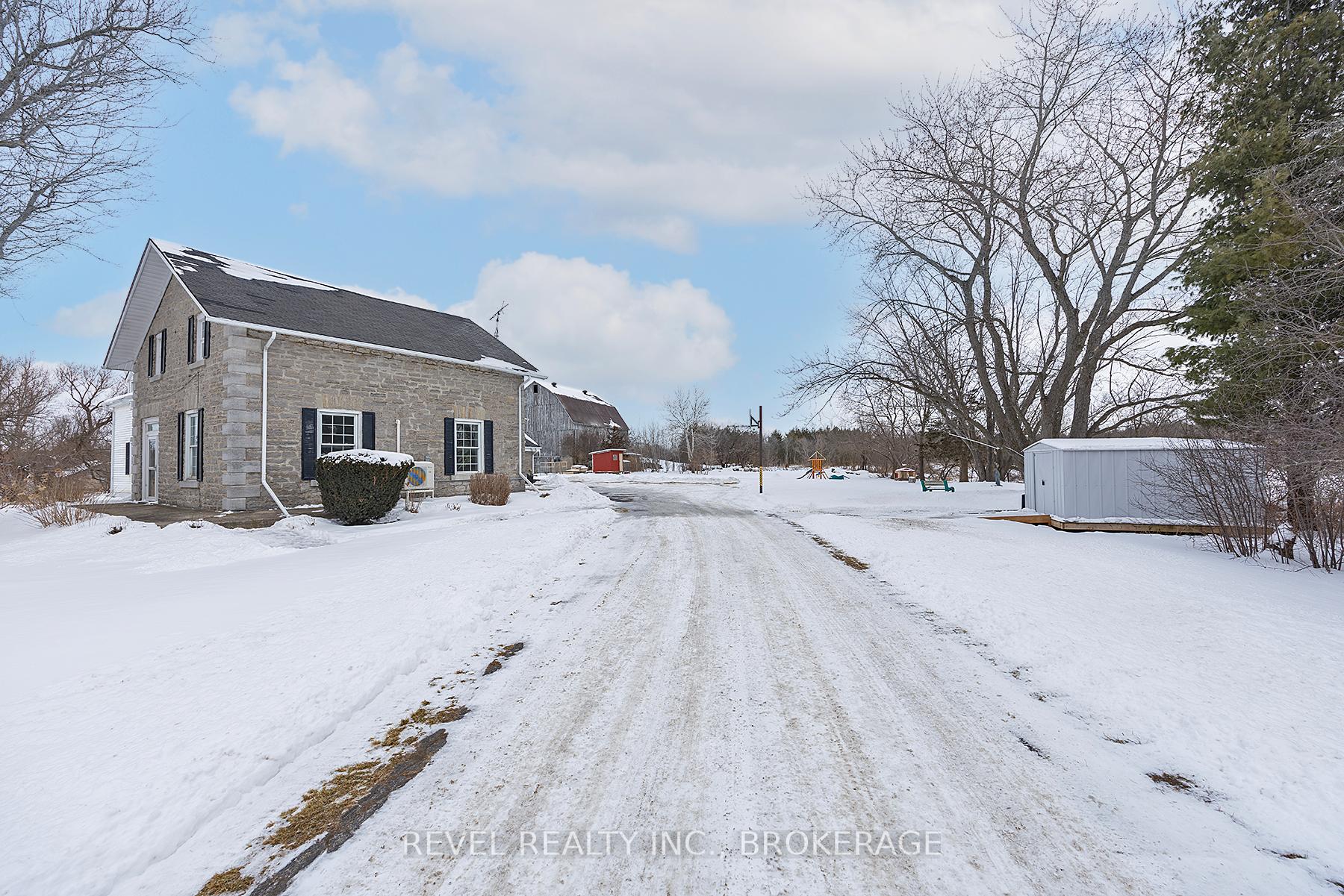 Photo 3 of 2964 Highway 38, Frontenac, Frontenac South — HOMEH