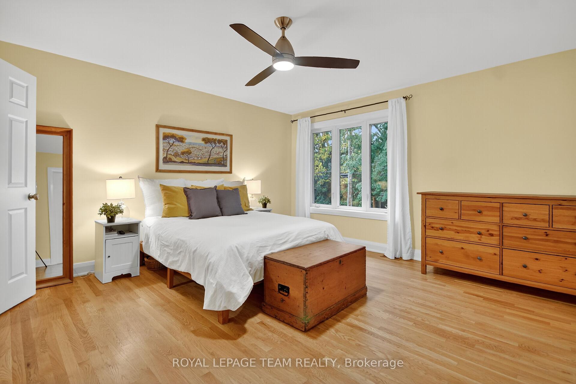 Photo 18 of 617 Mansfield Avenue, Ottawa, McKellar/Highland — HOMEH