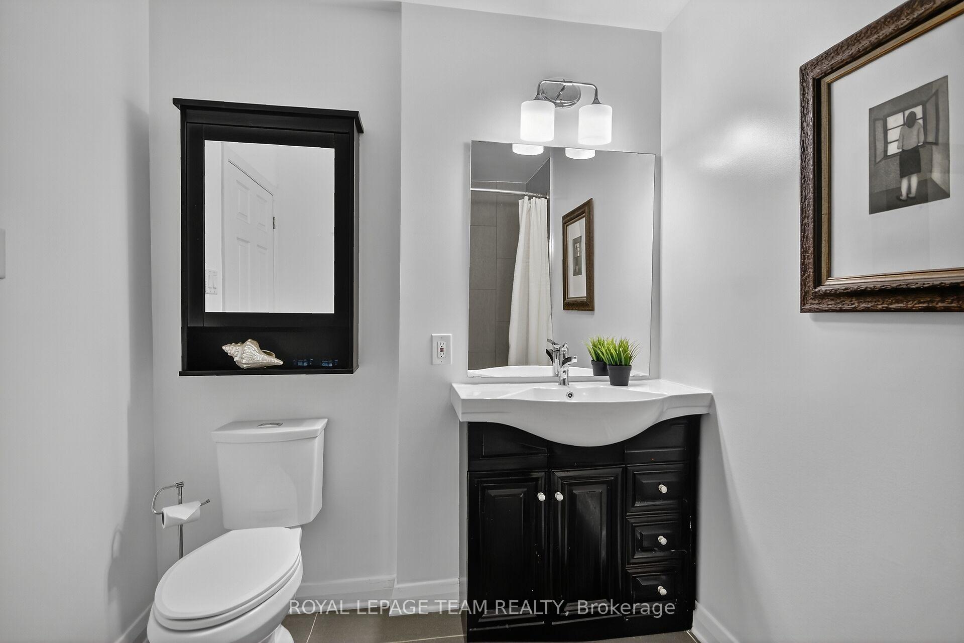 Photo 22 of 617 Mansfield Avenue, Ottawa, McKellar/Highland — HOMEH