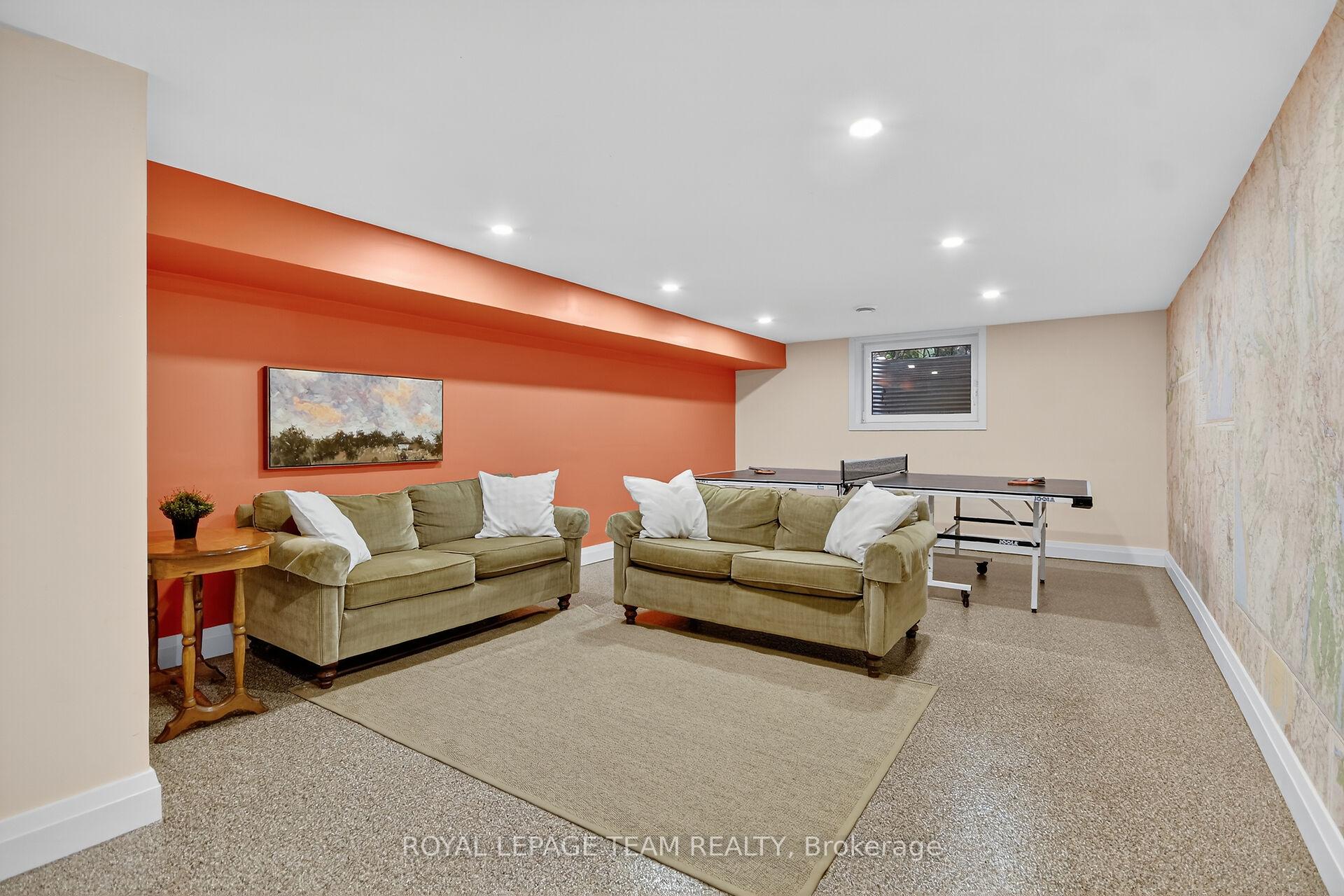 Photo 35 of 617 Mansfield Avenue, Ottawa, McKellar/Highland — HOMEH