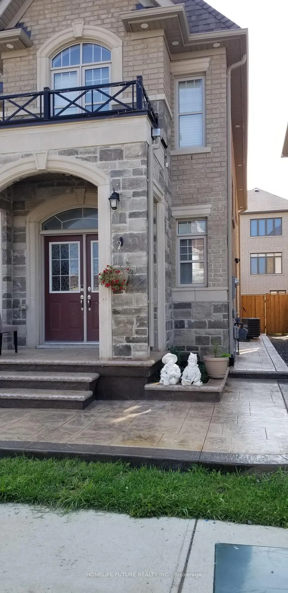 Photo 1 of Unit (Bsmt), 37 Clockwork Drive, Brampton, Northwest Brampton — HOMEH