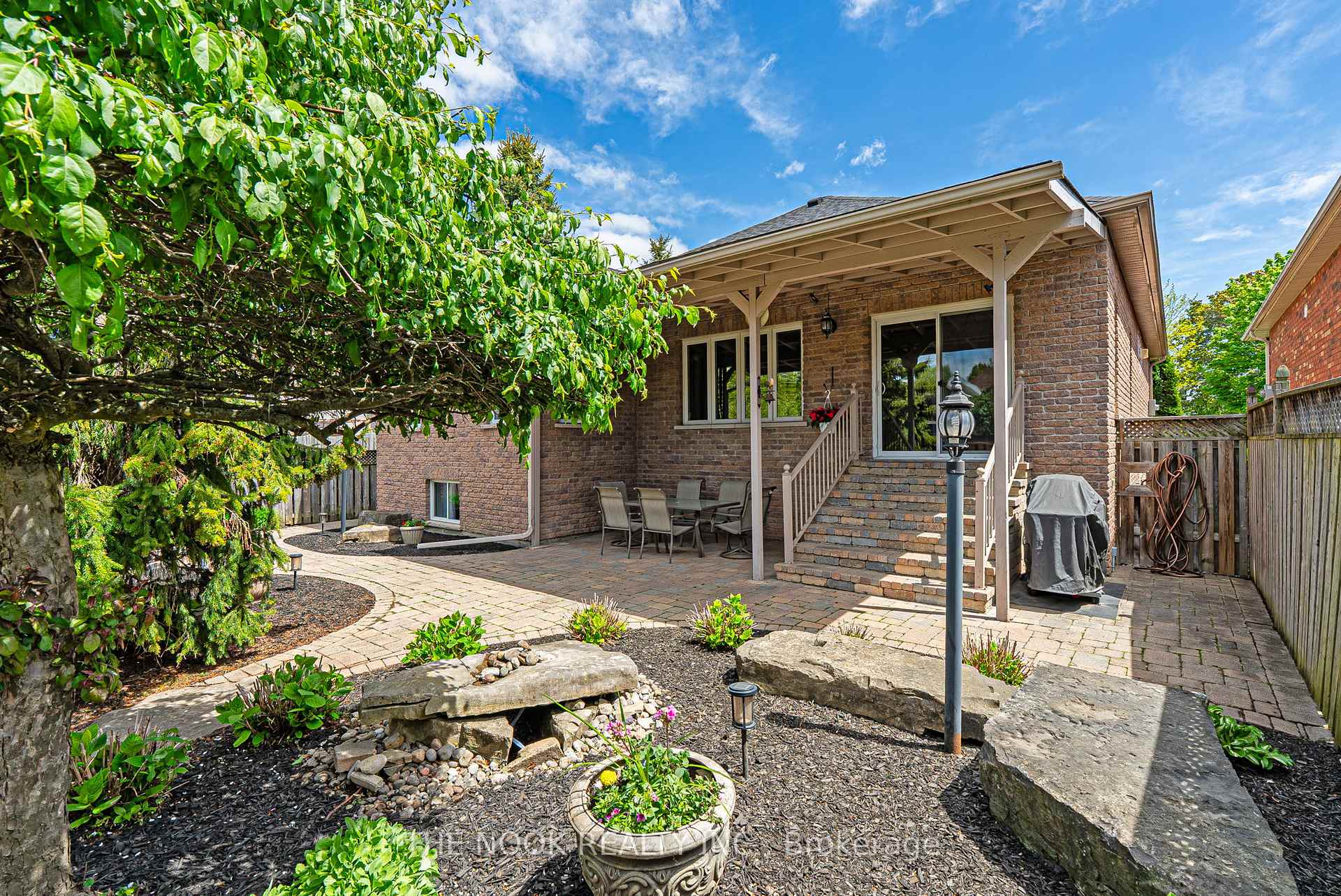 Photo 34 of 2 Decoe Court, Clarington, Courtice — HOMEH