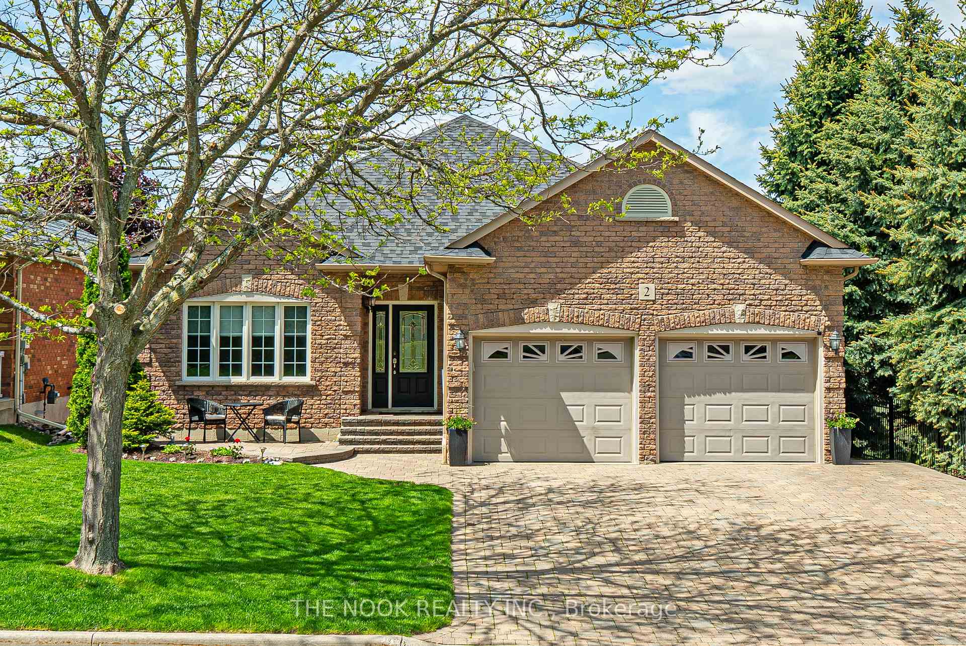 Photo 41 of 2 Decoe Court, Clarington, Courtice — HOMEH