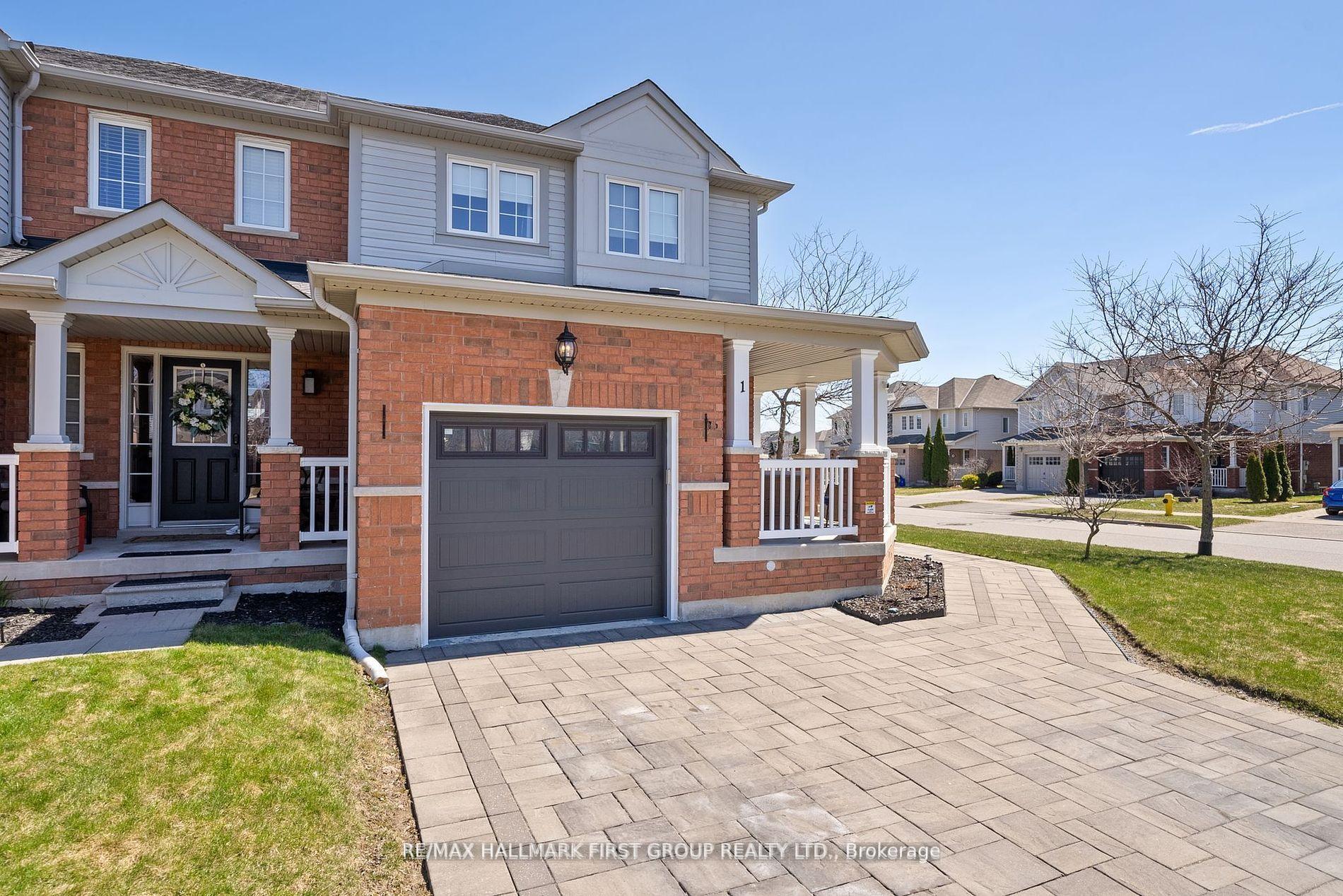 Photo 3 of 1 Quackenbush Street, Clarington, Bowmanville — HOMEH