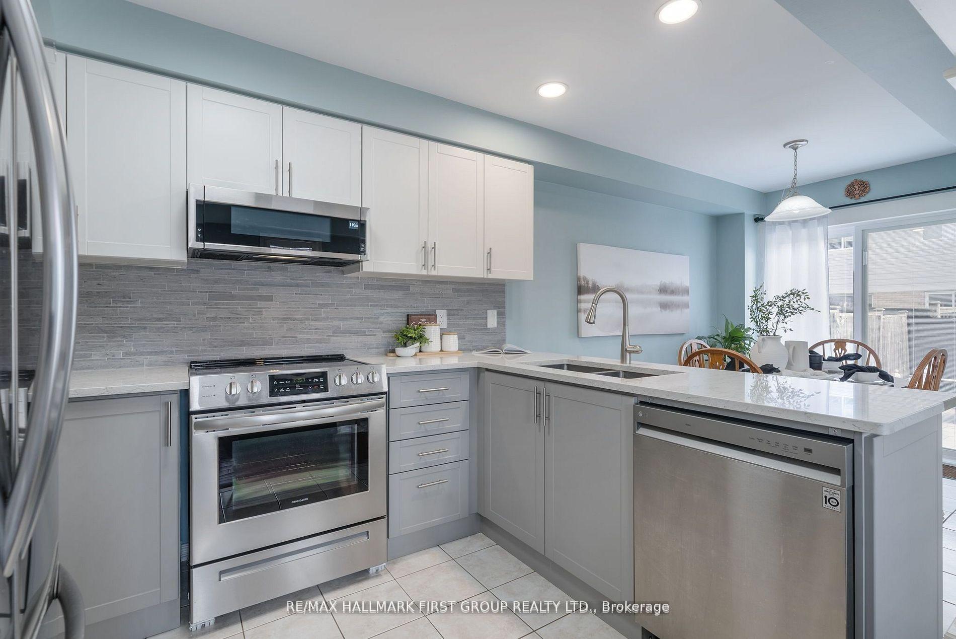 Photo 19 of 1 Quackenbush Street, Clarington, Bowmanville — HOMEH