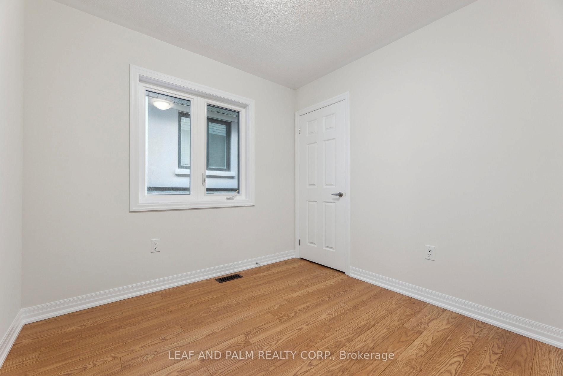 Photo 24 of 26 Ed Ewert Avenue, Clarington, Newcastle — HOMEH