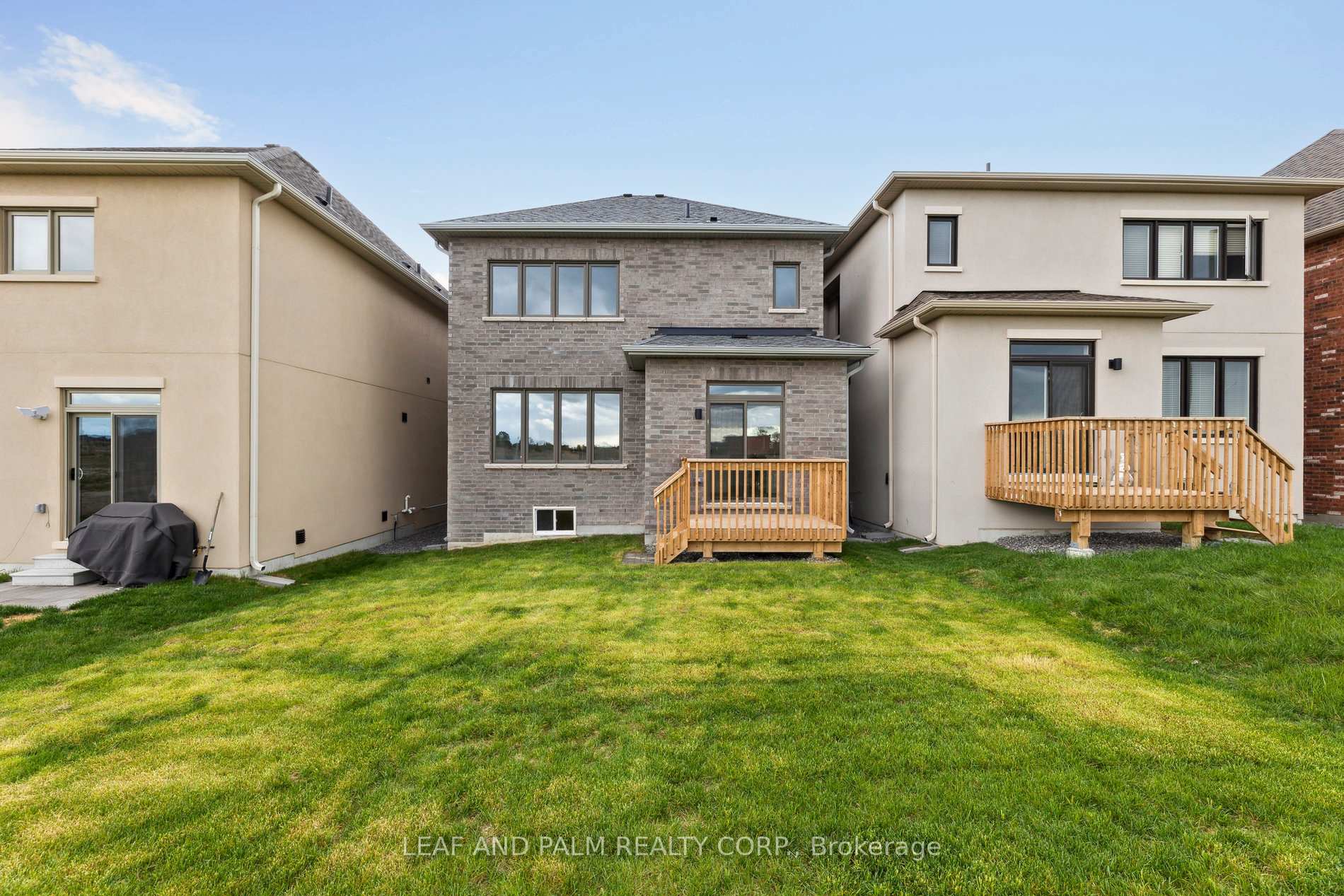 Photo 38 of 26 Ed Ewert Avenue, Clarington, Newcastle — HOMEH