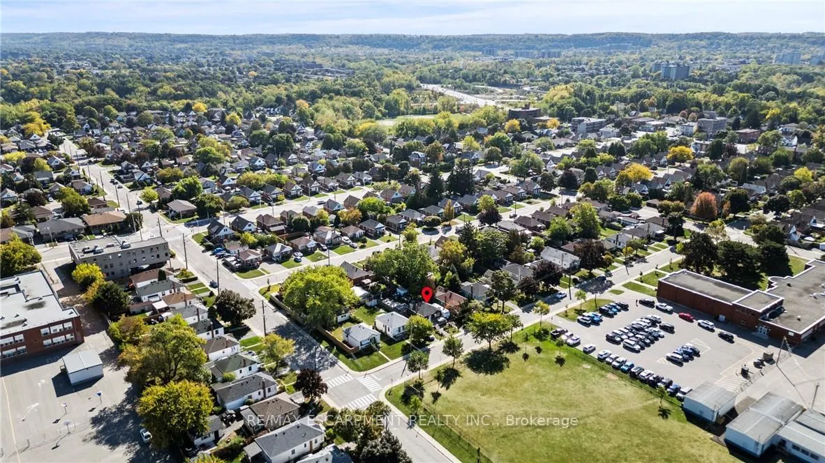 Photo 31 of 147 Summerhill Avenue, Hamilton, Glenview — HOMEH