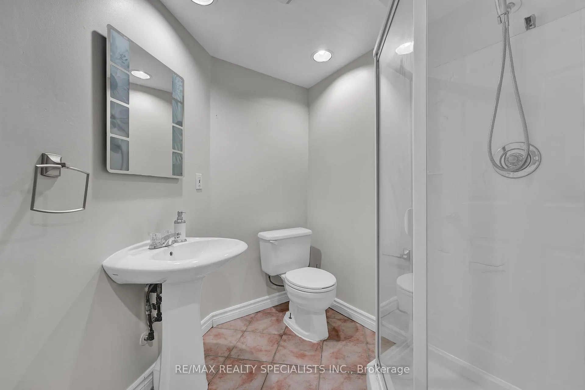 Photo 17 of 136 Clover Bloom Road, Brampton, Sandringham-Wellington — HOMEH