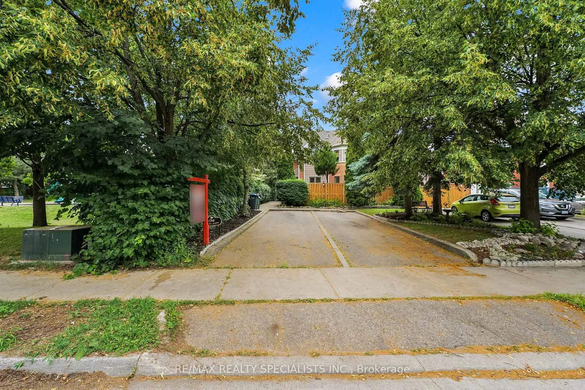 Photo 37 of 136 Clover Bloom Road, Brampton, Sandringham-Wellington — HOMEH
