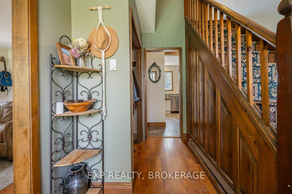 Photo 3 of 1038 McCallum Lane, Frontenac, Frontenac South — HOMEH