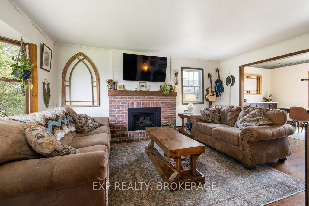 Photo 4 of 1038 McCallum Lane, Frontenac, Frontenac South — HOMEH