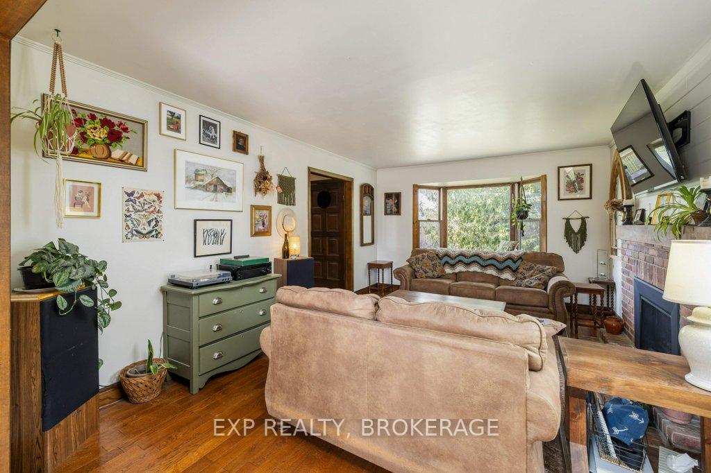 Photo 6 of 1038 McCallum Lane, Frontenac, Frontenac South — HOMEH