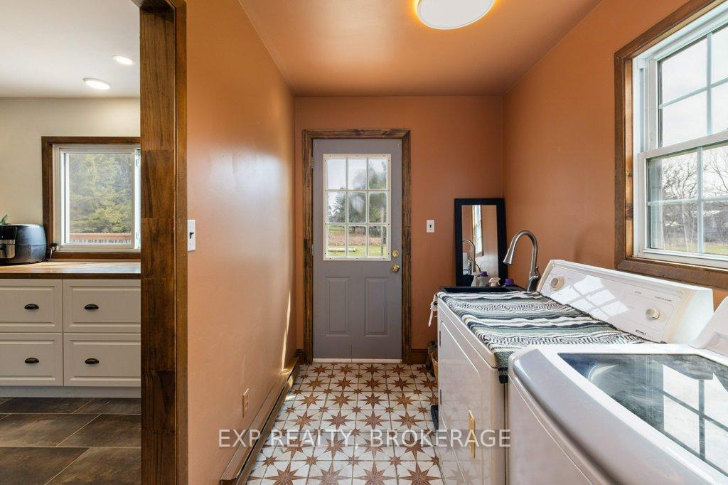 Photo 20 of 1038 McCallum Lane, Frontenac, Frontenac South — HOMEH