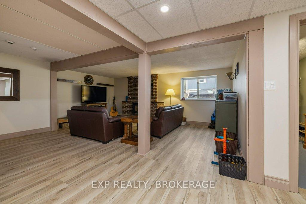 Photo 30 of 1038 McCallum Lane, Frontenac, Frontenac South — HOMEH