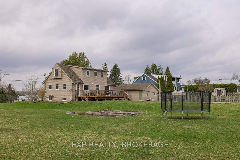 Photo 41 of 1038 McCallum Lane, Frontenac, Frontenac South — HOMEH