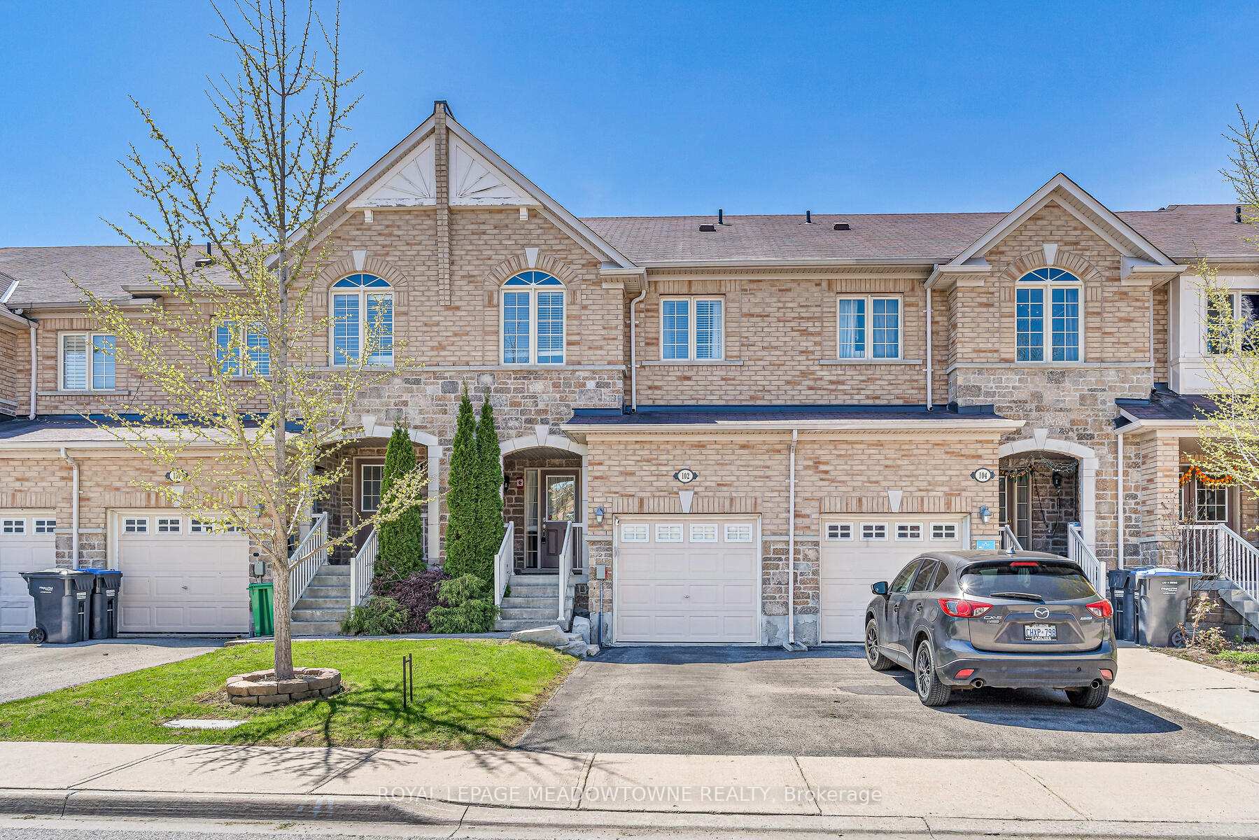 Photo 2 of Unit 11, 102 Cedarbrook Road, Brampton, Sandringham-Wellington — HOMEH