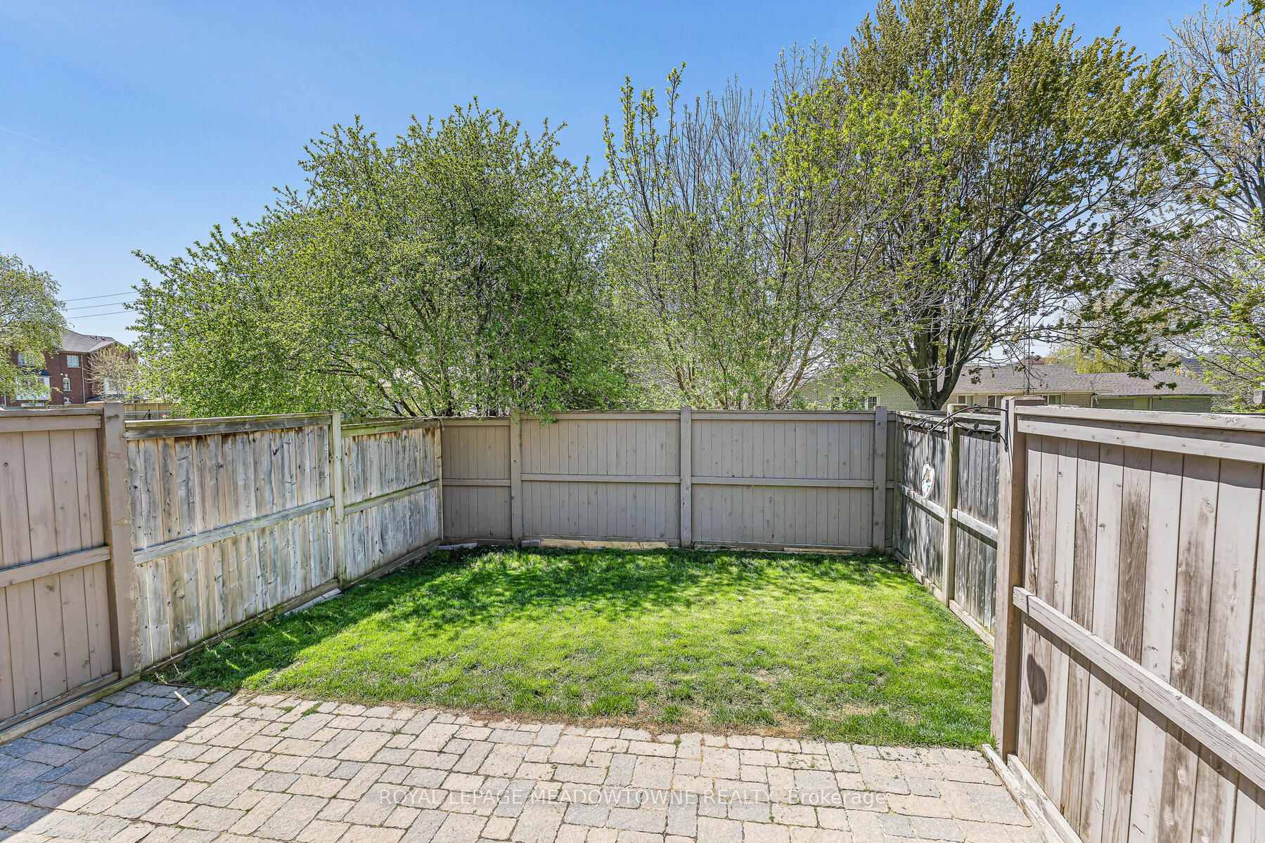 Photo 30 of Unit 11, 102 Cedarbrook Road, Brampton, Sandringham-Wellington — HOMEH