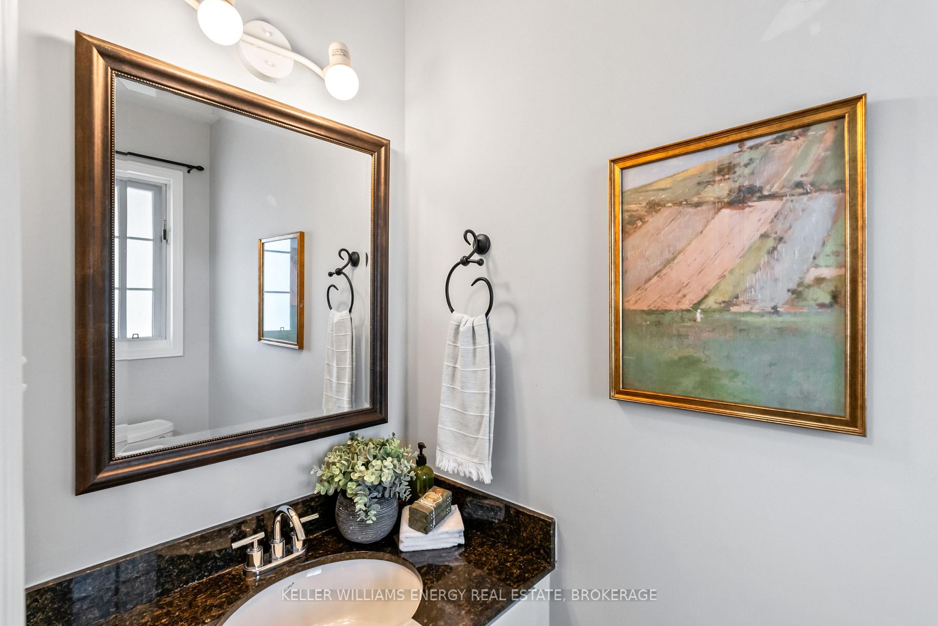 Photo 3 of 86 Somerscales Drive, Clarington, Bowmanville — HOMEH