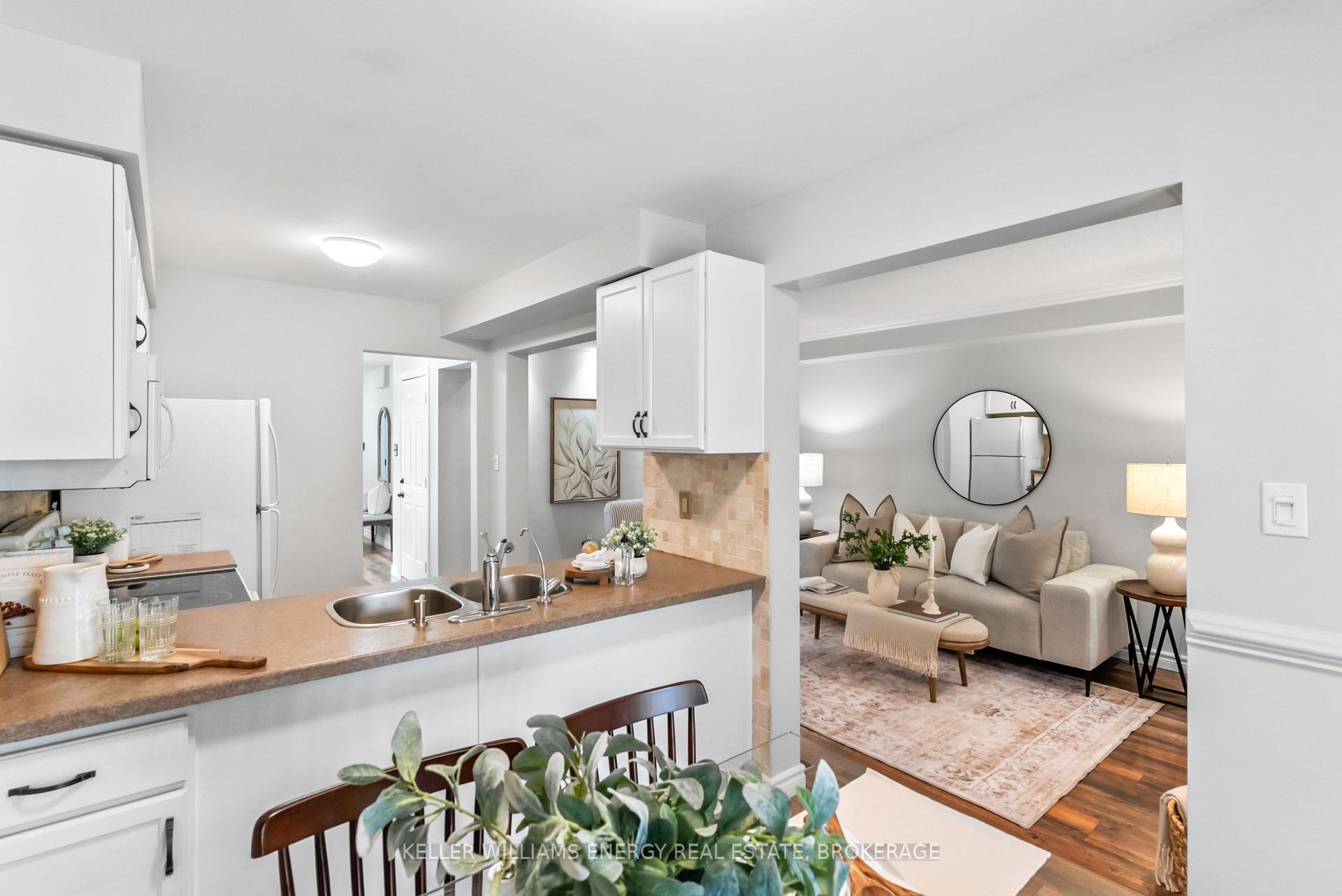 Photo 9 of 86 Somerscales Drive, Clarington, Bowmanville — HOMEH