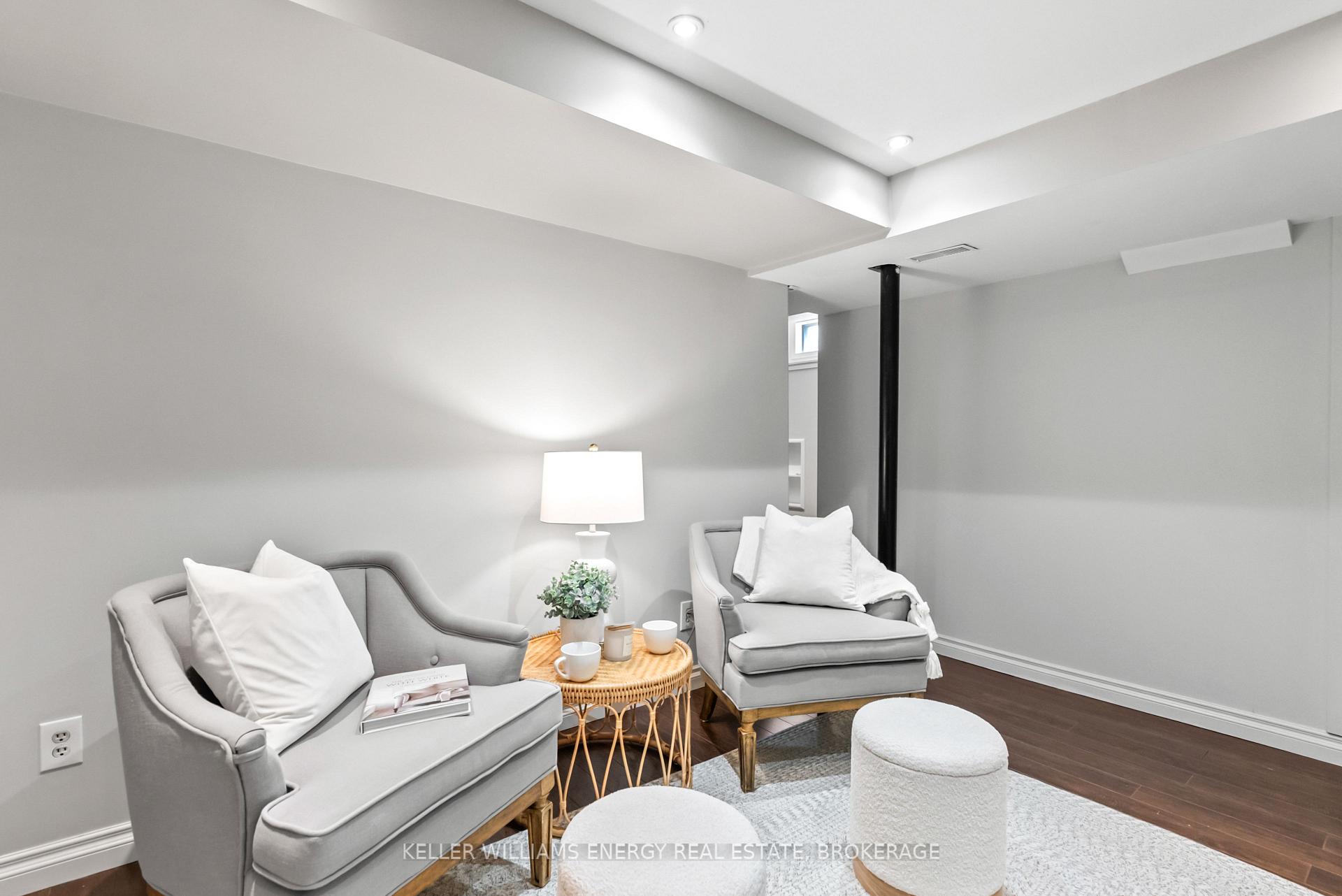Photo 21 of 86 Somerscales Drive, Clarington, Bowmanville — HOMEH