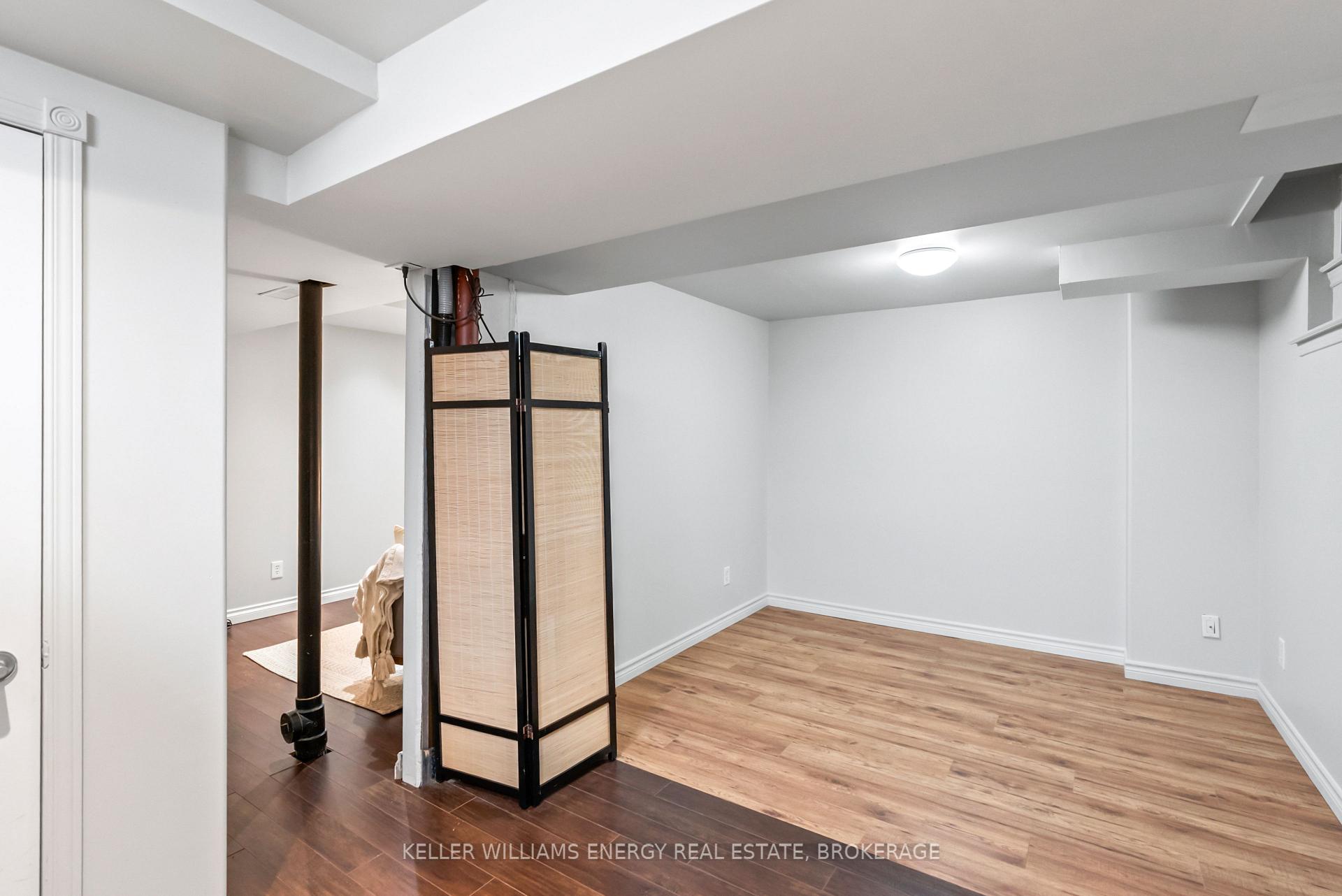 Photo 23 of 86 Somerscales Drive, Clarington, Bowmanville — HOMEH