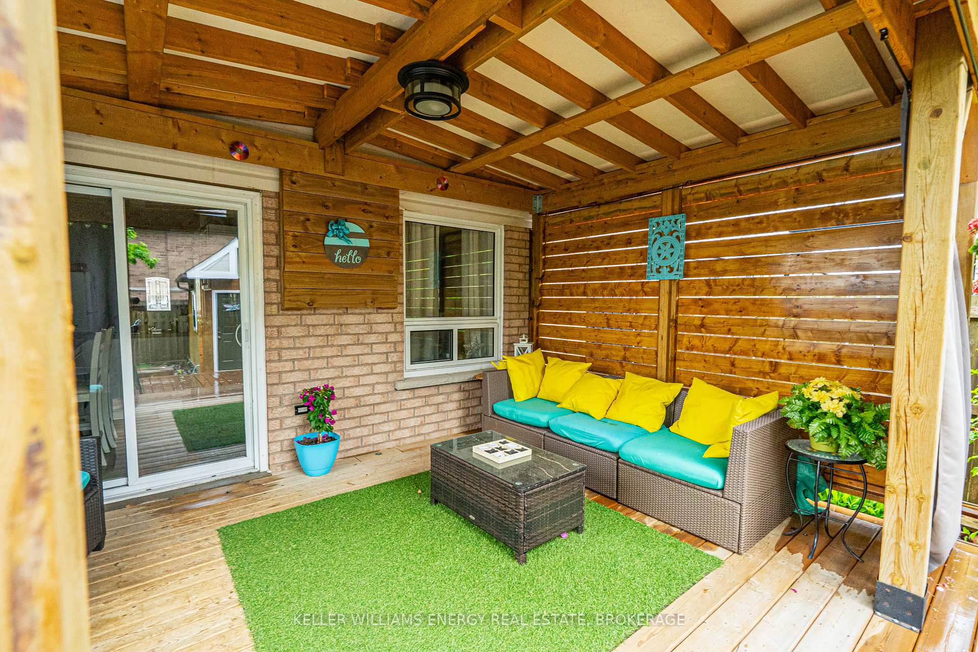 Photo 25 of 86 Somerscales Drive, Clarington, Bowmanville — HOMEH