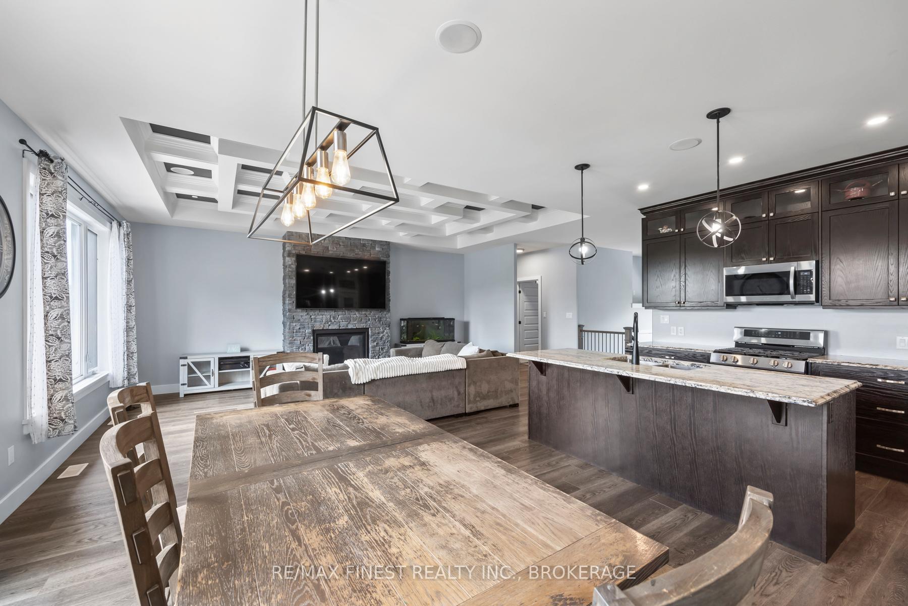 Photo 11 of 3541 Greenfield Road, Frontenac, Frontenac South — HOMEH