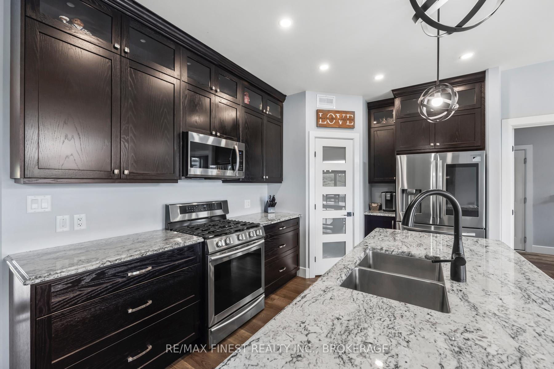 Photo 17 of 3541 Greenfield Road, Frontenac, Frontenac South — HOMEH