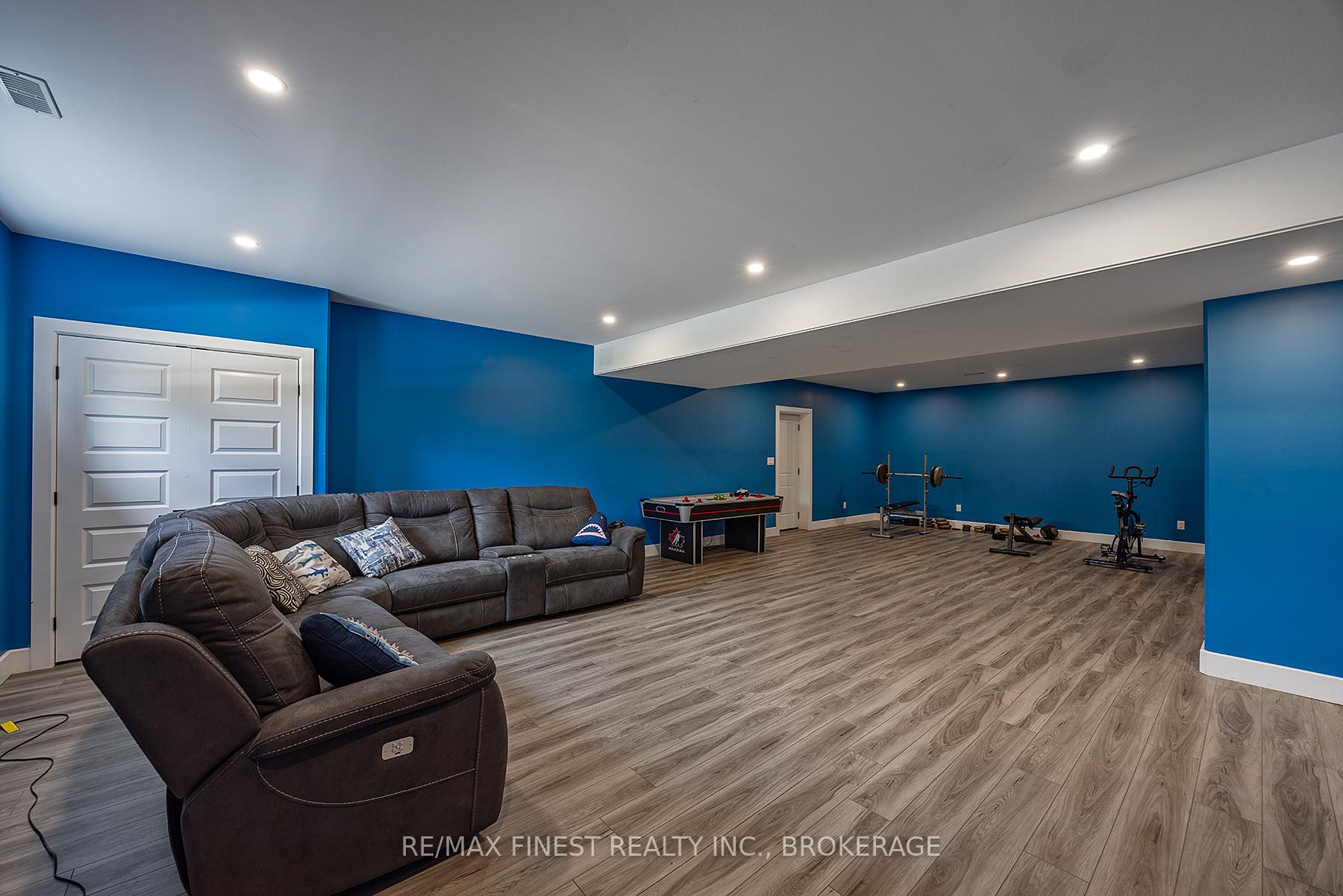 Photo 32 of 3541 Greenfield Road, Frontenac, Frontenac South — HOMEH