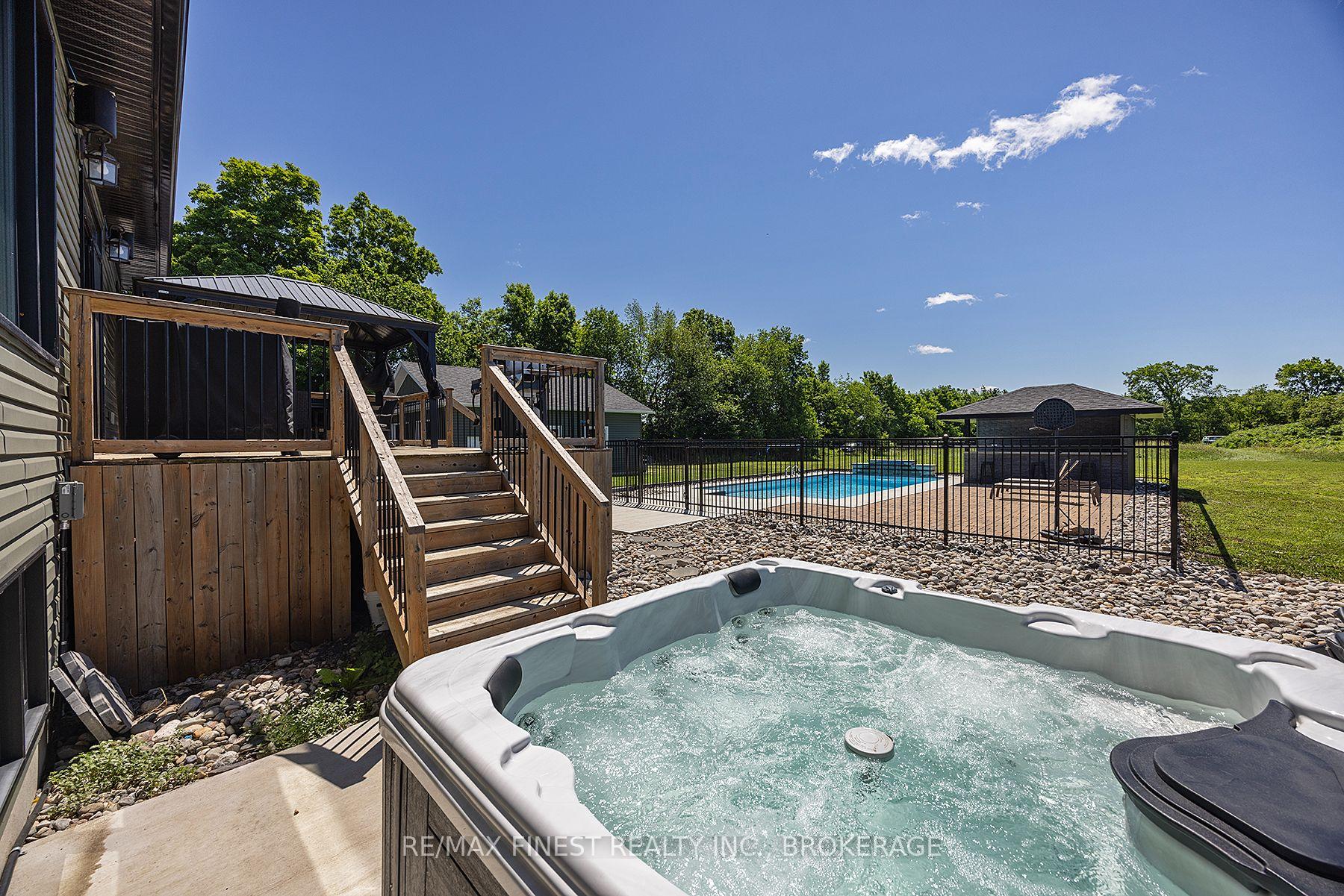 Photo 39 of 3541 Greenfield Road, Frontenac, Frontenac South — HOMEH