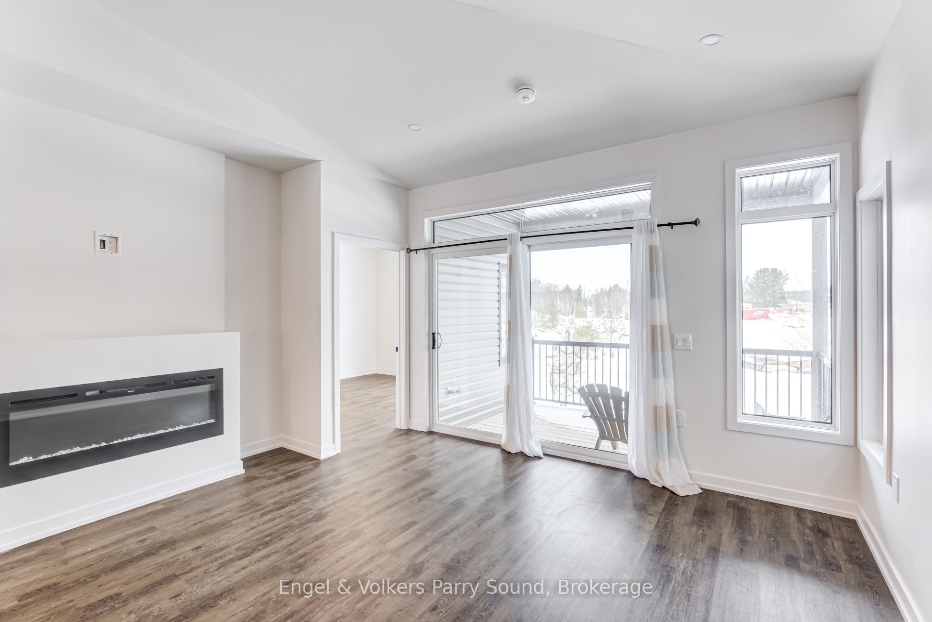 Photo 43 of Unit 1, 63 Winnifred Avenue, Parry Sound — HOMEH