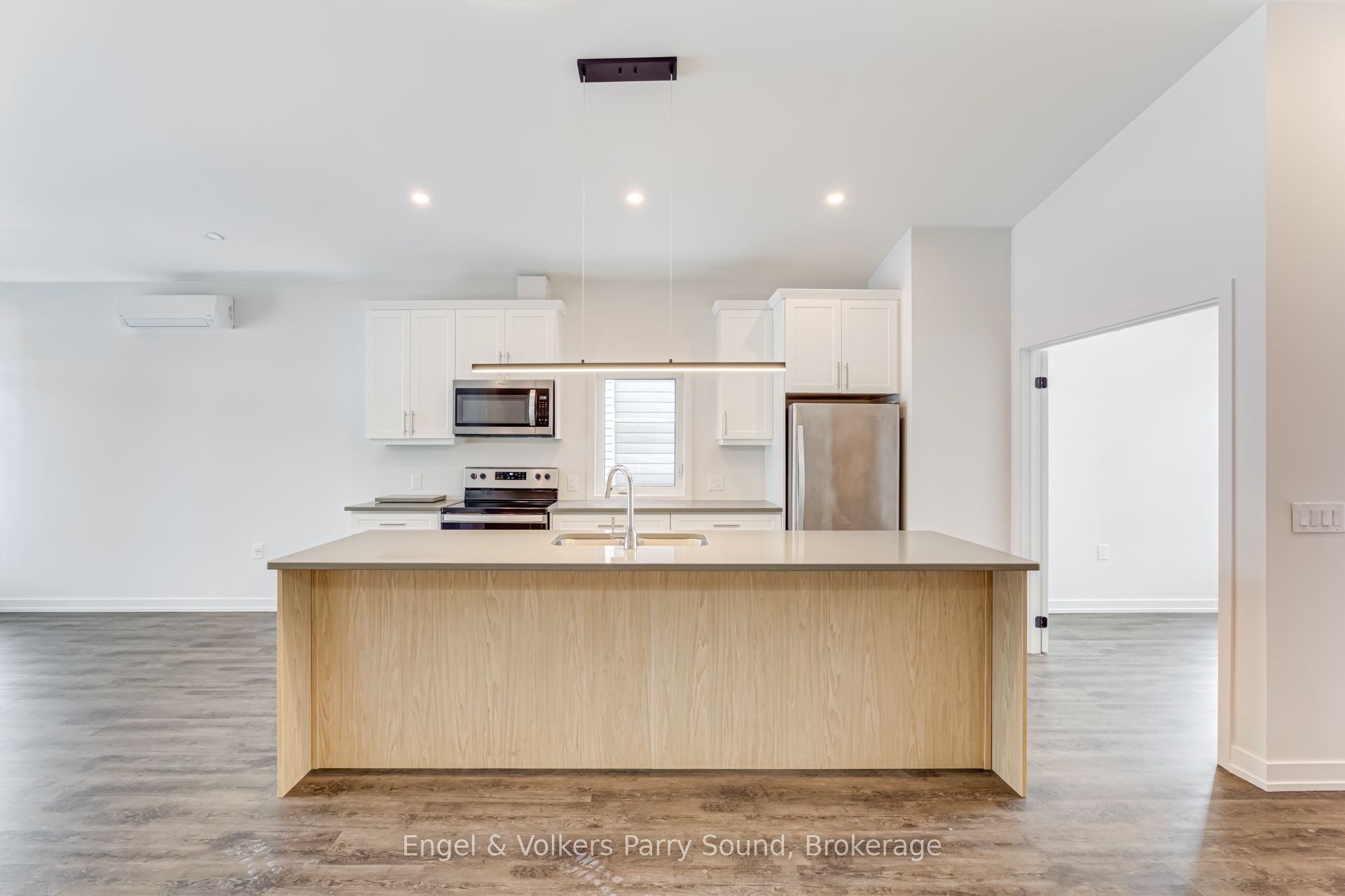 Photo 51 of Unit 1, 63 Winnifred Avenue, Parry Sound — HOMEH