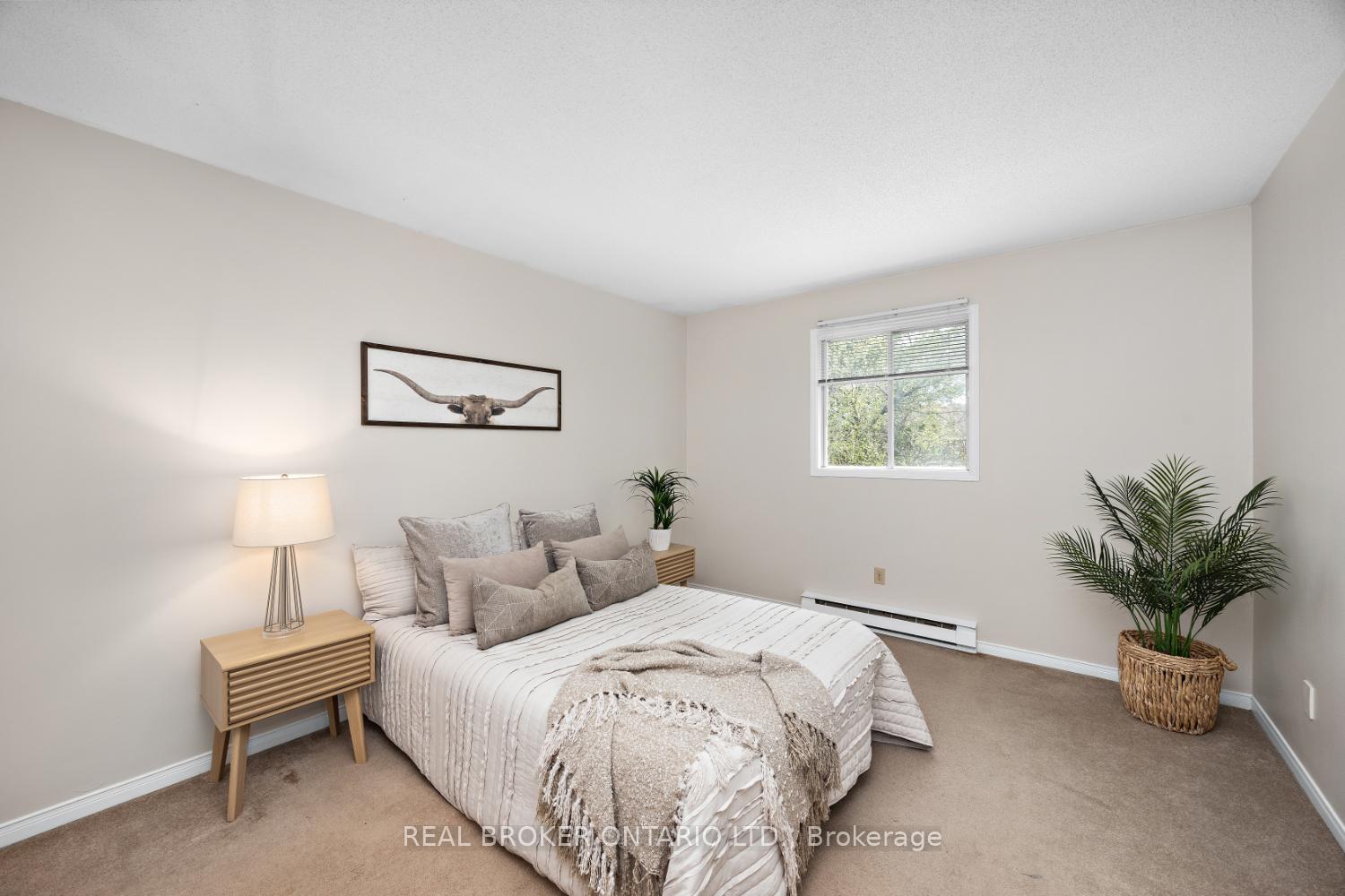 Photo 16 of 7 Kingsview Court, Clarington, Courtice — HOMEH