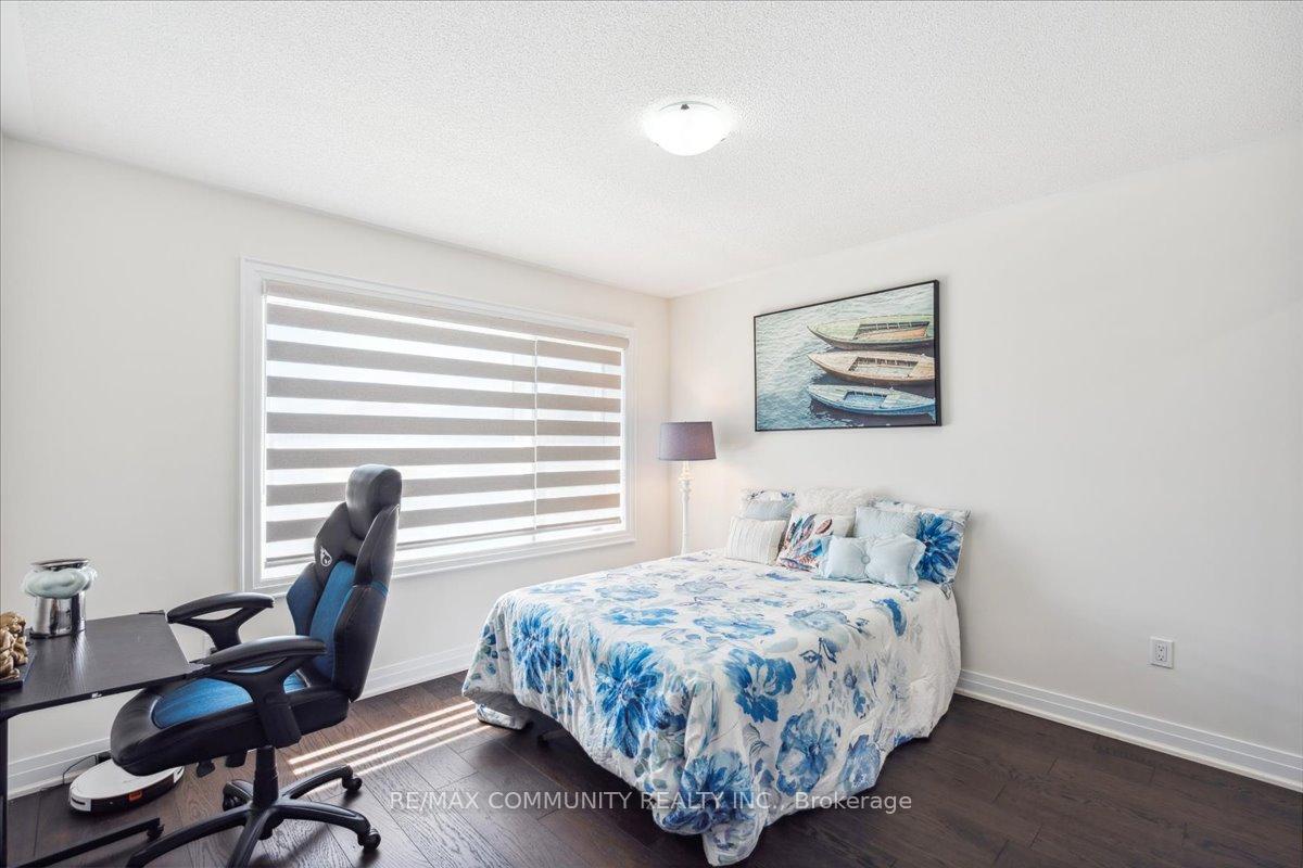 Photo 2 of 71 Hoad Street, Clarington, Newcastle — HOMEH