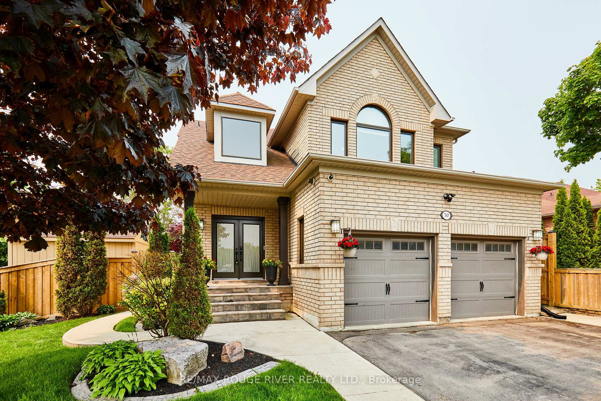 Photo 1 of 50 West Side Drive, Clarington, Bowmanville — HOMEH