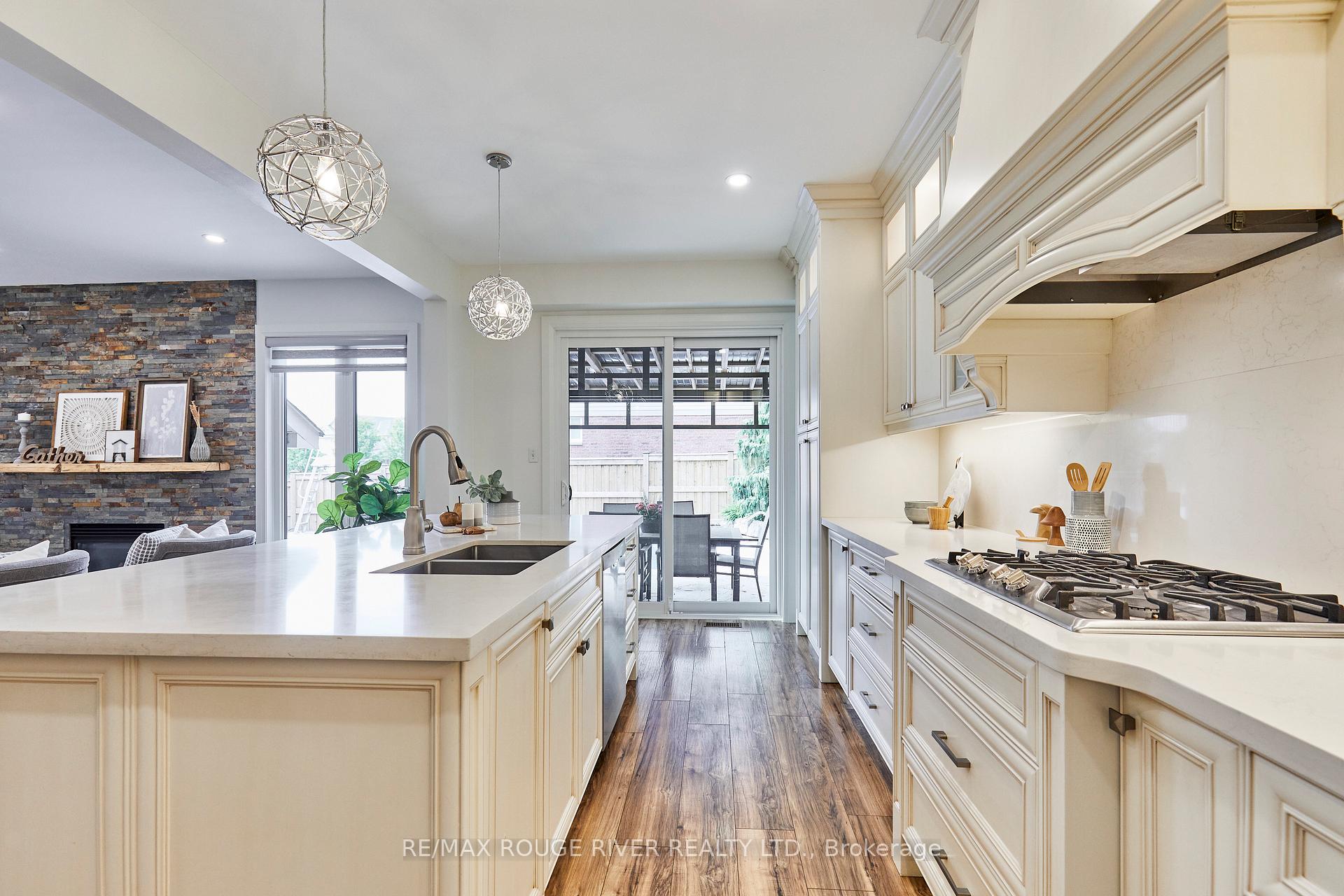 Photo 12 of 50 West Side Drive, Clarington, Bowmanville — HOMEH