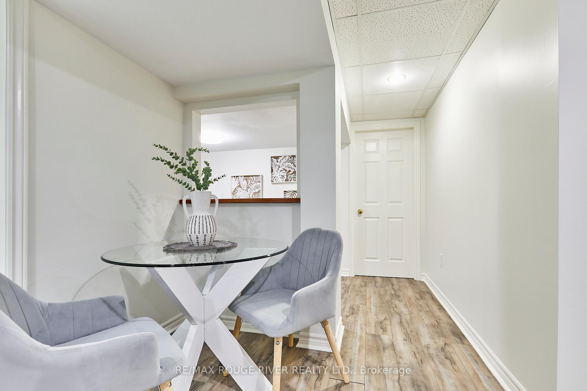 Photo 35 of 50 West Side Drive, Clarington, Bowmanville — HOMEH