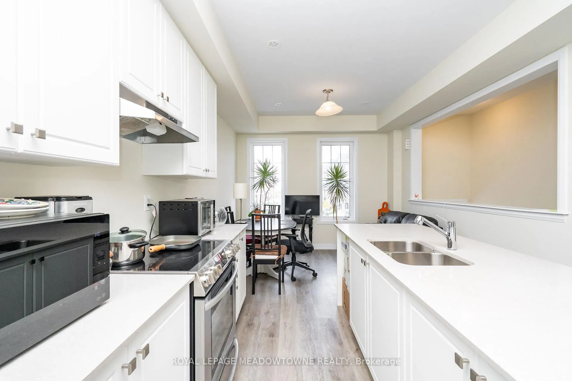 Photo 9 of Unit 33, 185 Bedrock Drive, Hamilton, Stoney Creek Mountain — HOMEH