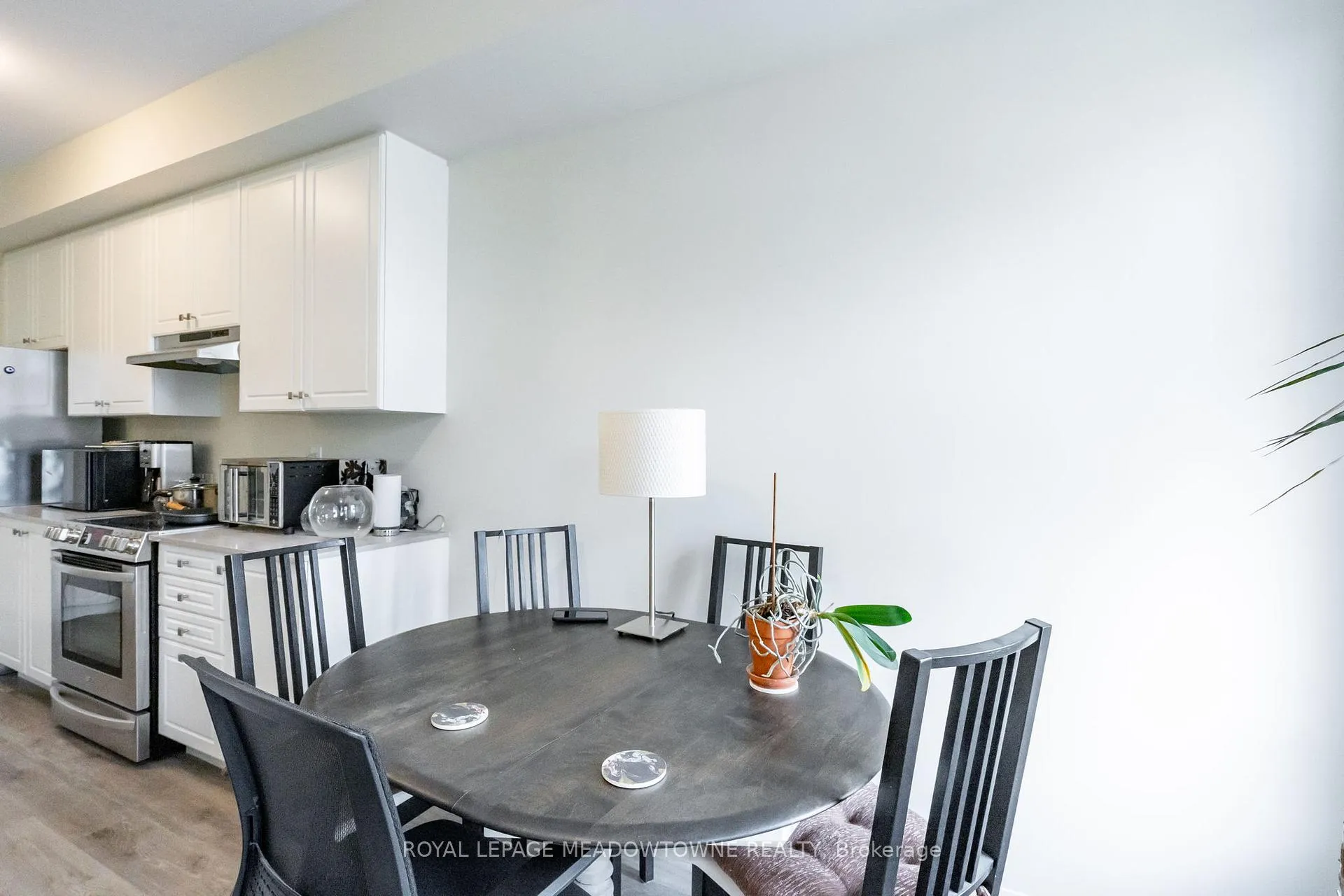 Photo 11 of Unit 33, 185 Bedrock Drive, Hamilton, Stoney Creek Mountain — HOMEH