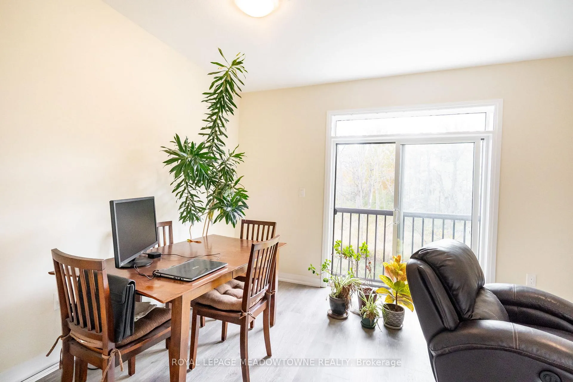 Photo 16 of Unit 33, 185 Bedrock Drive, Hamilton, Stoney Creek Mountain — HOMEH