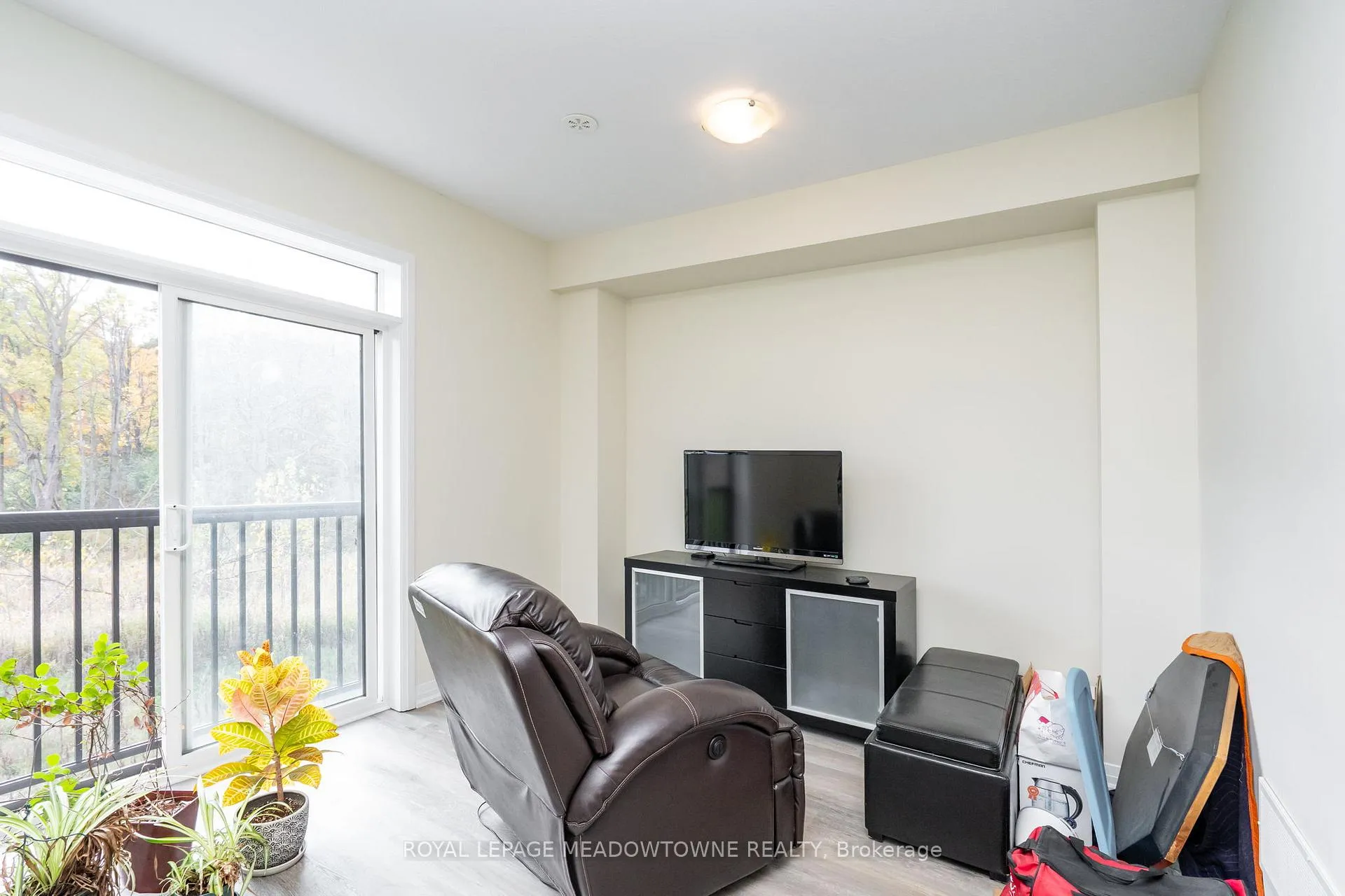 Photo 17 of Unit 33, 185 Bedrock Drive, Hamilton, Stoney Creek Mountain — HOMEH