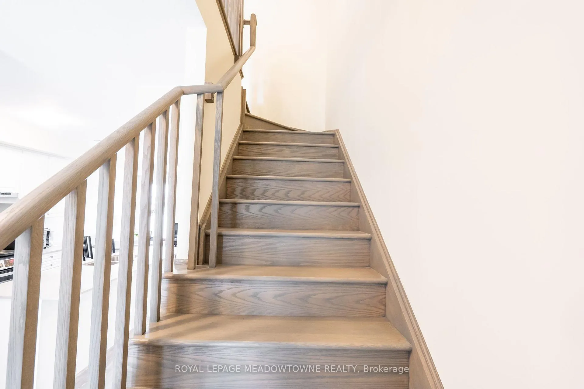 Photo 19 of Unit 33, 185 Bedrock Drive, Hamilton, Stoney Creek Mountain — HOMEH