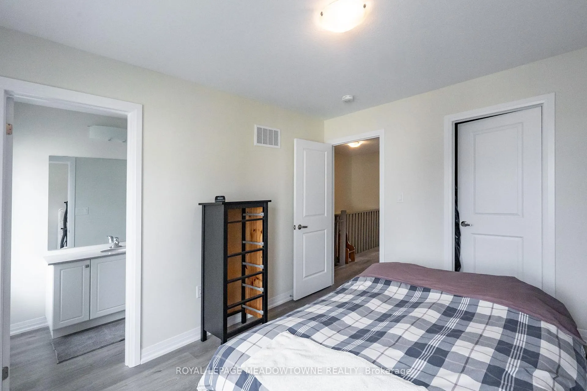 Photo 23 of Unit 33, 185 Bedrock Drive, Hamilton, Stoney Creek Mountain — HOMEH
